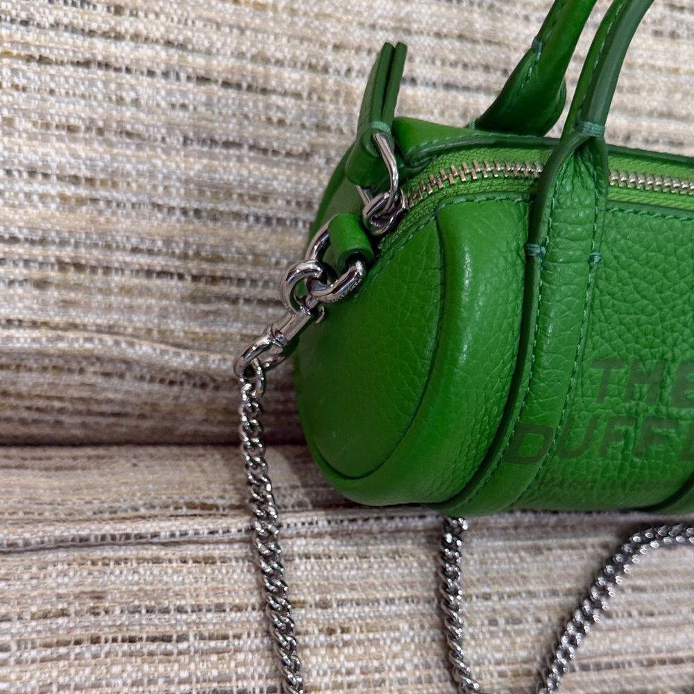Marc Jacobs Green Leather Women's Mini The Duffle Bag - Picture 3 of 11